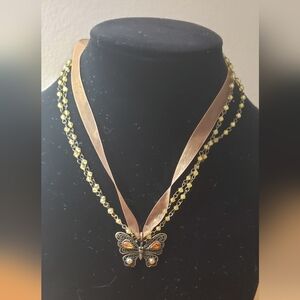 Short necklace